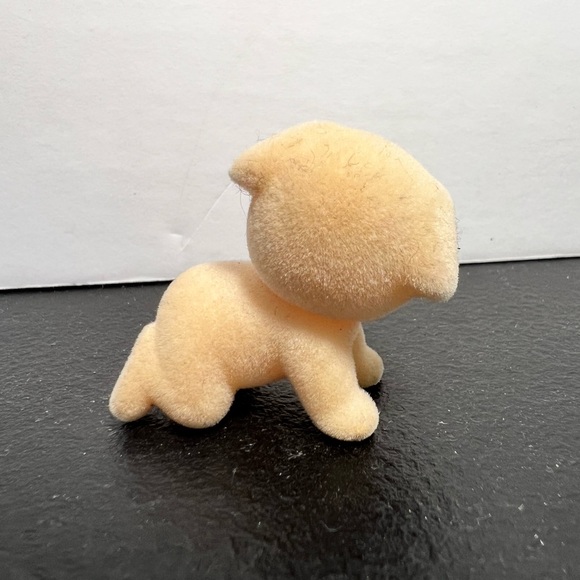 Calico Critters Sylvanian Family Labrador Dog Puppy Baby Figure - Picture 2 of 7